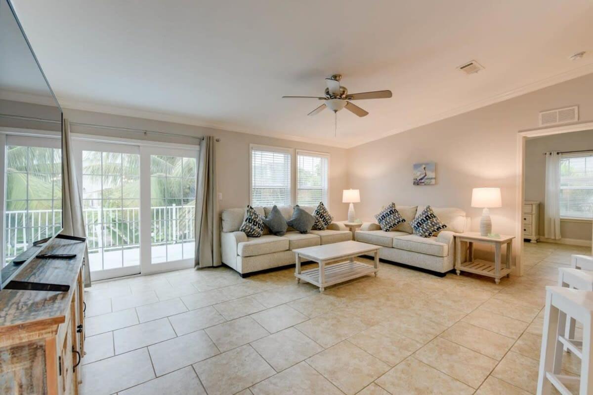 Loggerhead Lagoon - Modern Waterfront Home Pirates Cove Zewnętrze zdjęcie