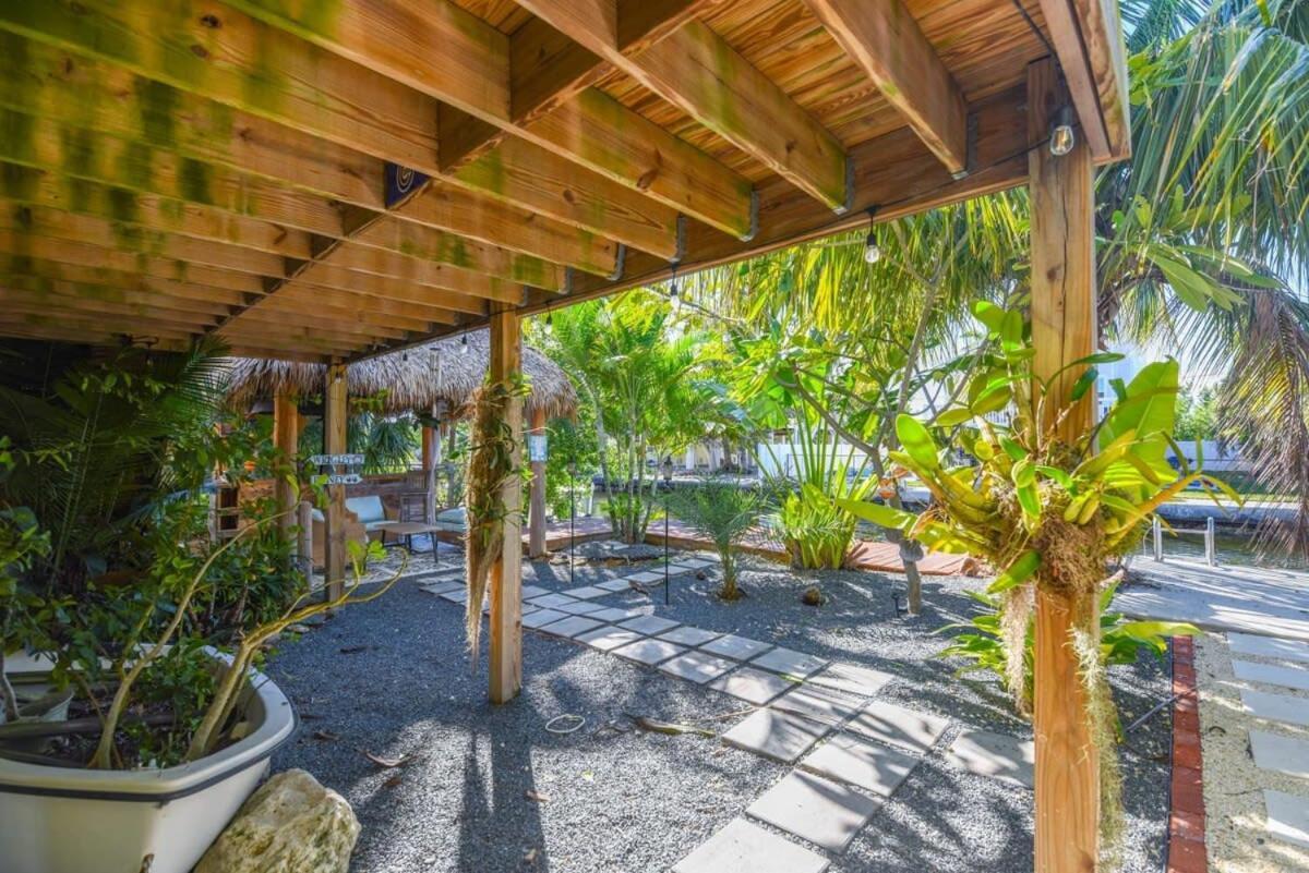 Loggerhead Lagoon - Modern Waterfront Home Pirates Cove Zewnętrze zdjęcie